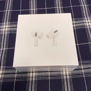 Apple airpods pro Brand new